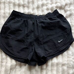Nike Women's All Black Sports Shorts Size M